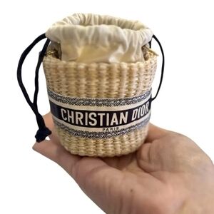 Dior Beauty Cream Fabric Detail